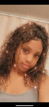 Nicole Pope review photo