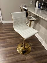 Mariah review photo