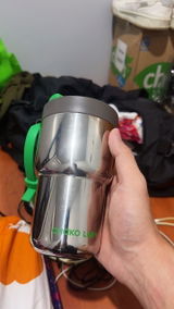 Y*****z review photo