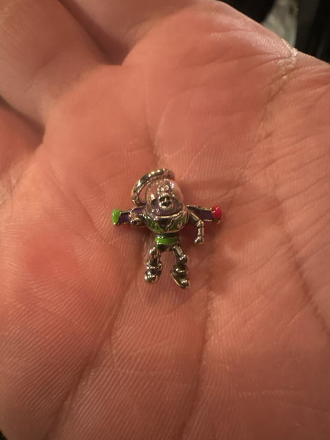 Charm Buzz Lightyear Clásico