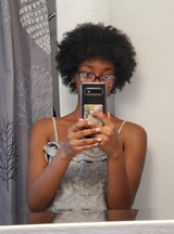 Ella review photo