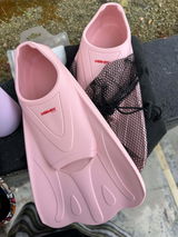 N. review photo