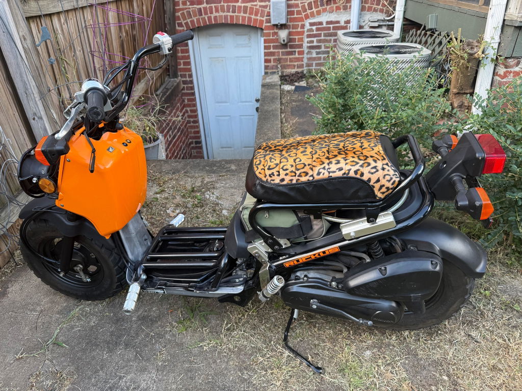 Cheeky Seats Scooter Seat Covers