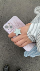 Rosalind G. review photo