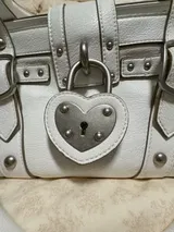 Akira L. review photo