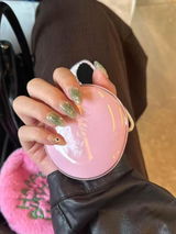 Mia review photo