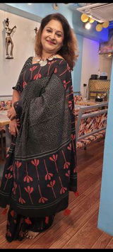 sunaina review photo