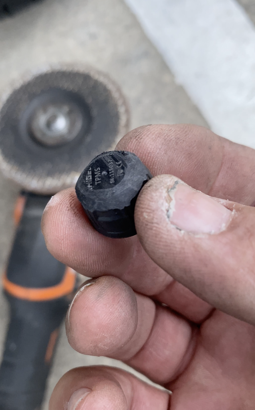CHIGEE External Tire Pressure Sensors for Motorcycles