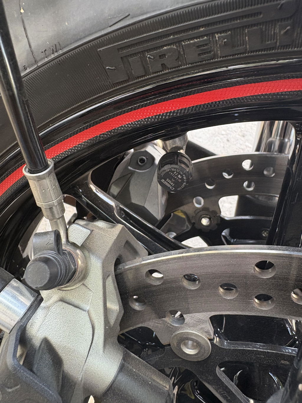 CHIGEE External Tire Pressure Sensors for Motorcycles