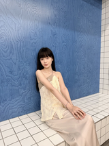 Elaine review photo