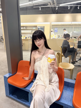 Elaine review photo