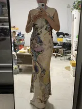 t**2 review photo