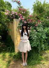 l**4 review photo