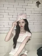 n**i review photo
