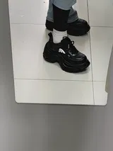 t**1 review photo