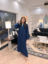 Ayesha Sajid review photo