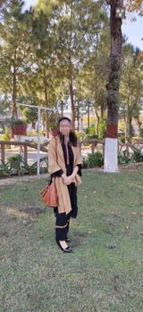 Aqsa Noor review photo