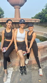 Akash Deol review photo