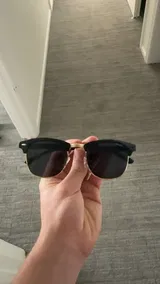 K**e review photo