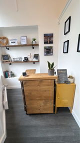Vikki Peart review photo