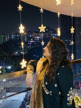 Riya Jaiswal review photo