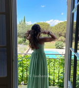 Customer online review photo