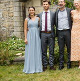 E. review photo