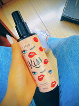 Jully review photo