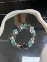 Selena review photo