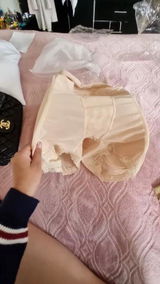 Noemie review photo