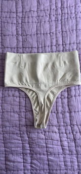 Yvette review photo