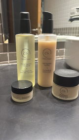 Nuria review photo