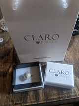 Claire Evans review photo