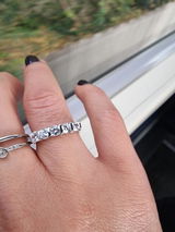 Ria Mouat review photo