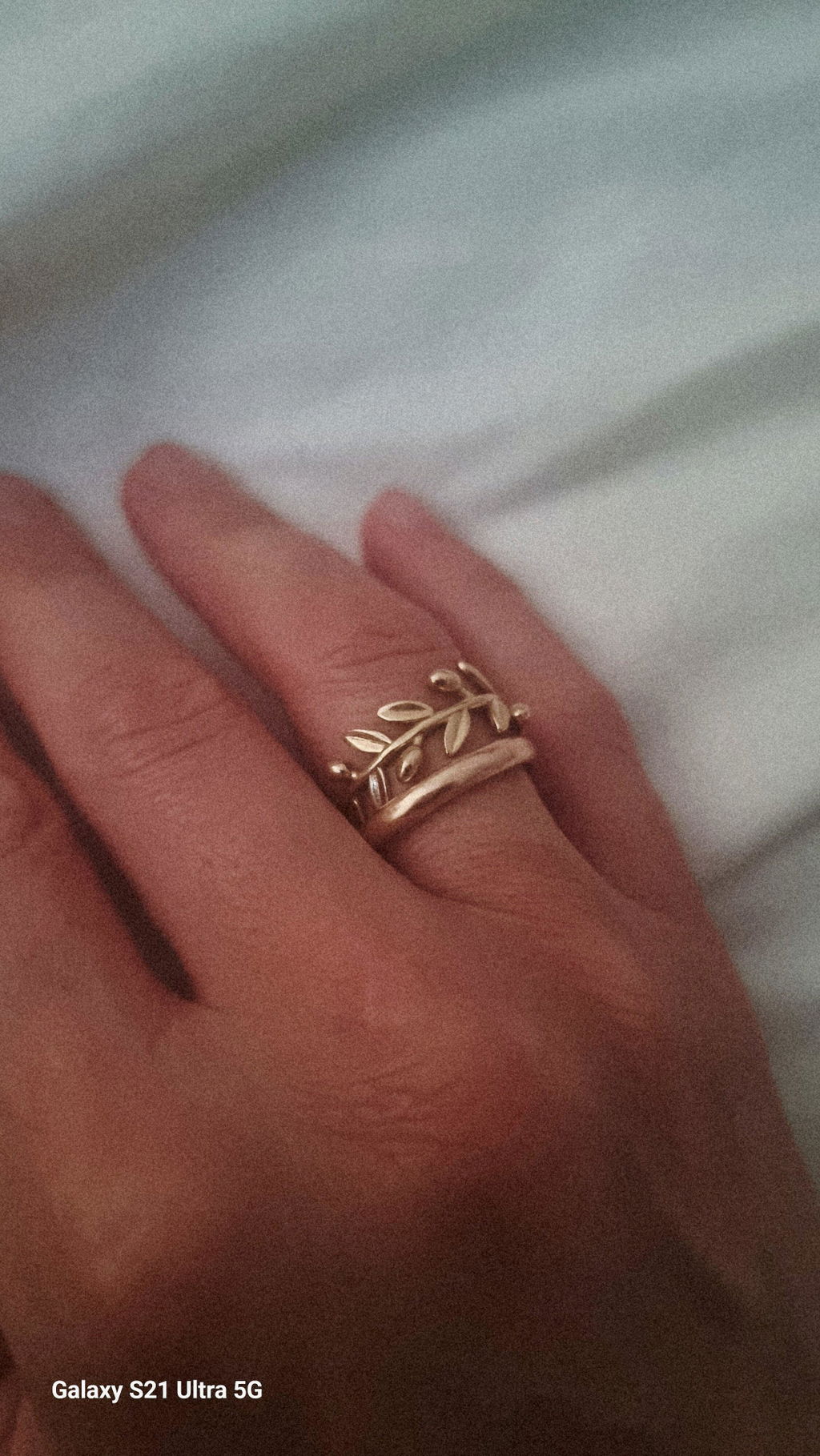 9ct Yellow Gold Leaf Branch Design Ladies Ring
