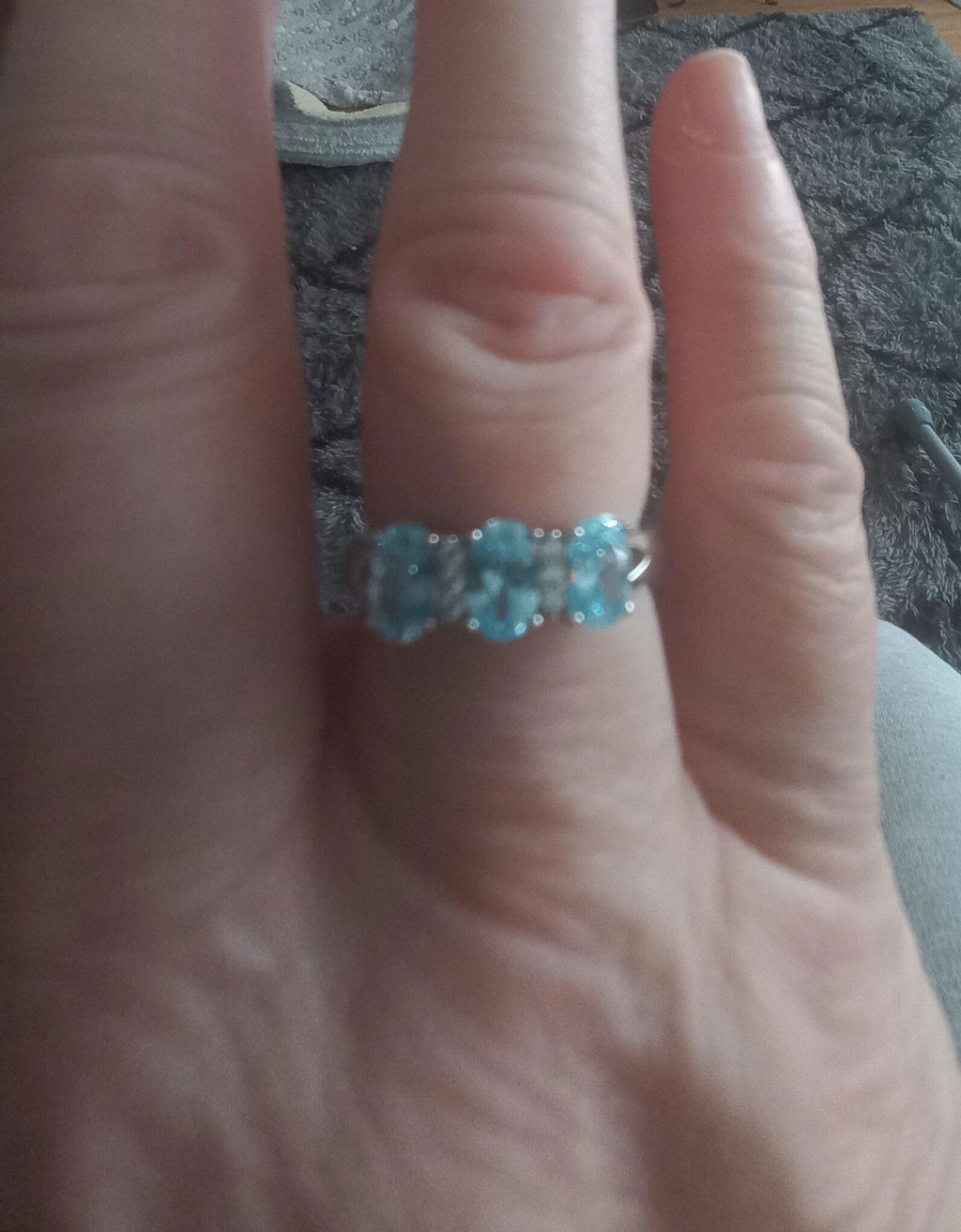 925 Sterling Silver Aqua CZ Oval Trilogy Ring