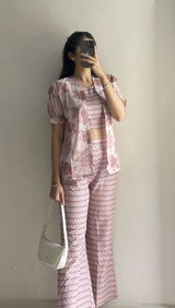 Isha Upneja review photo