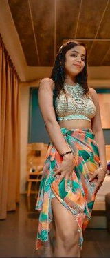 Akanksha Srivastava review photo