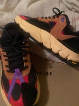 S. review photo