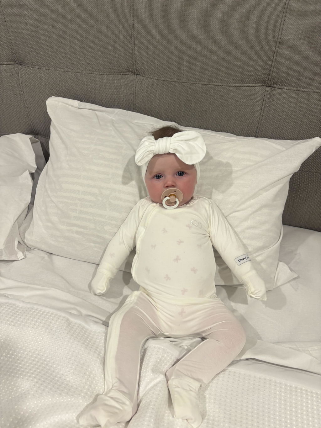 Bamboo Onesie - Milky White