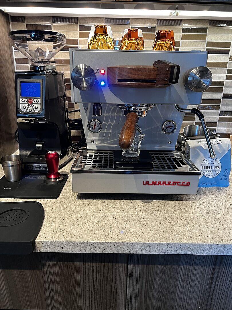 La Marzocco Linea Mini Espresso Machine | Expert Setup & Support