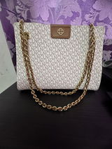Johanne C. review photo