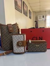 Tin review photo