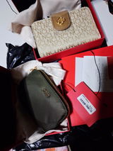 V.V. review photo