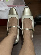 Arlene review photo