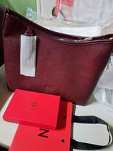 V. review photo