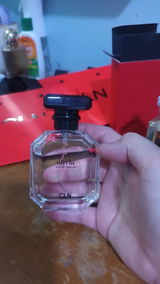 Olivia review photo