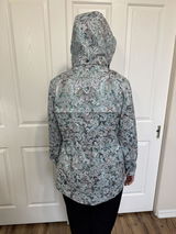 Leslie review photo