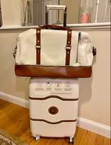 Donna review photo