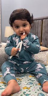 Sanya Bhatia review photo